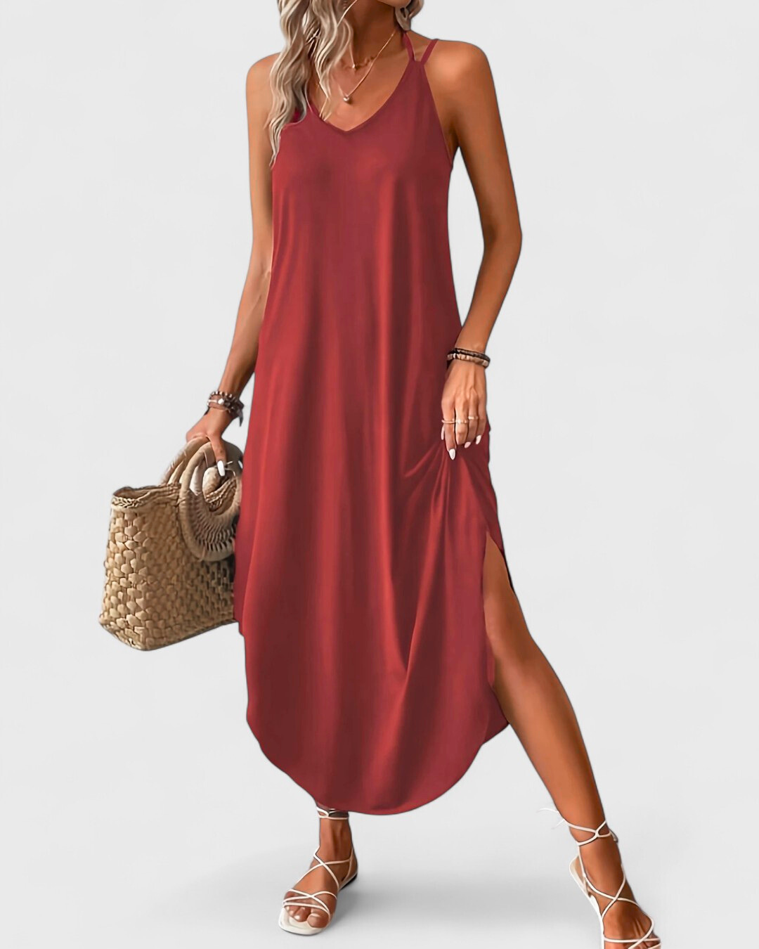 Zofia™ – Lång, Flödande Sommarklänning med Smala Axelband